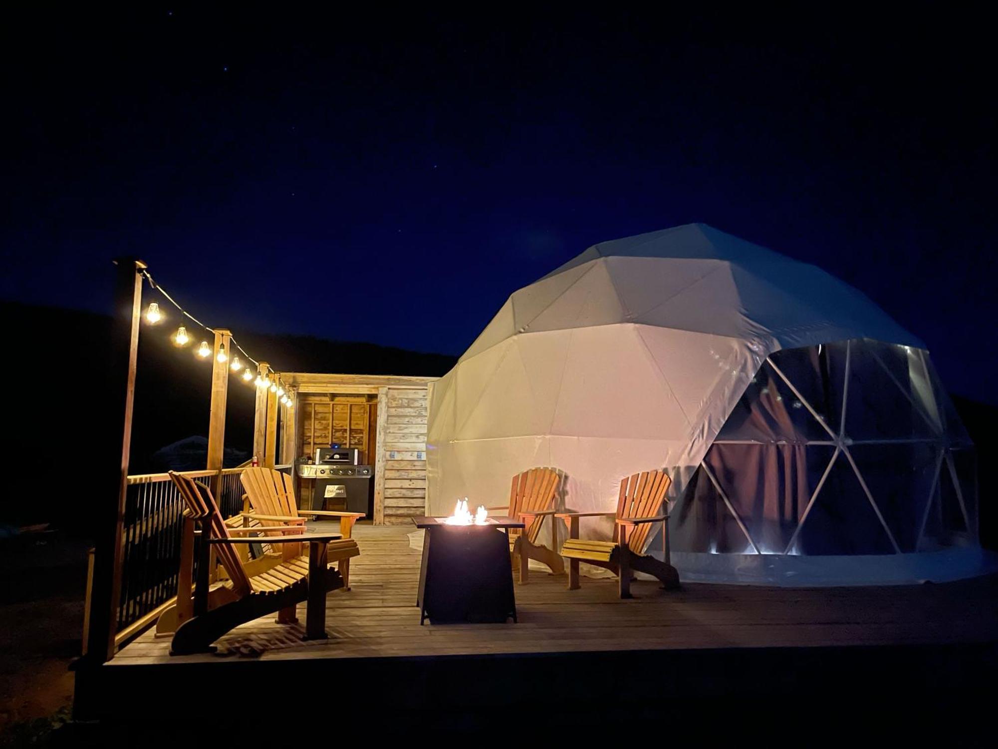 Port Wade Glamping Domes Victoria Beach Exterior foto
